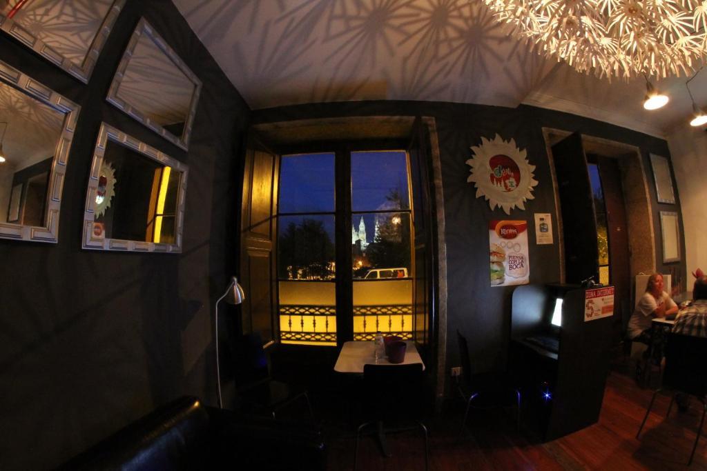 Albergue Roots & Boots Santiago de Compostela Rom bilde