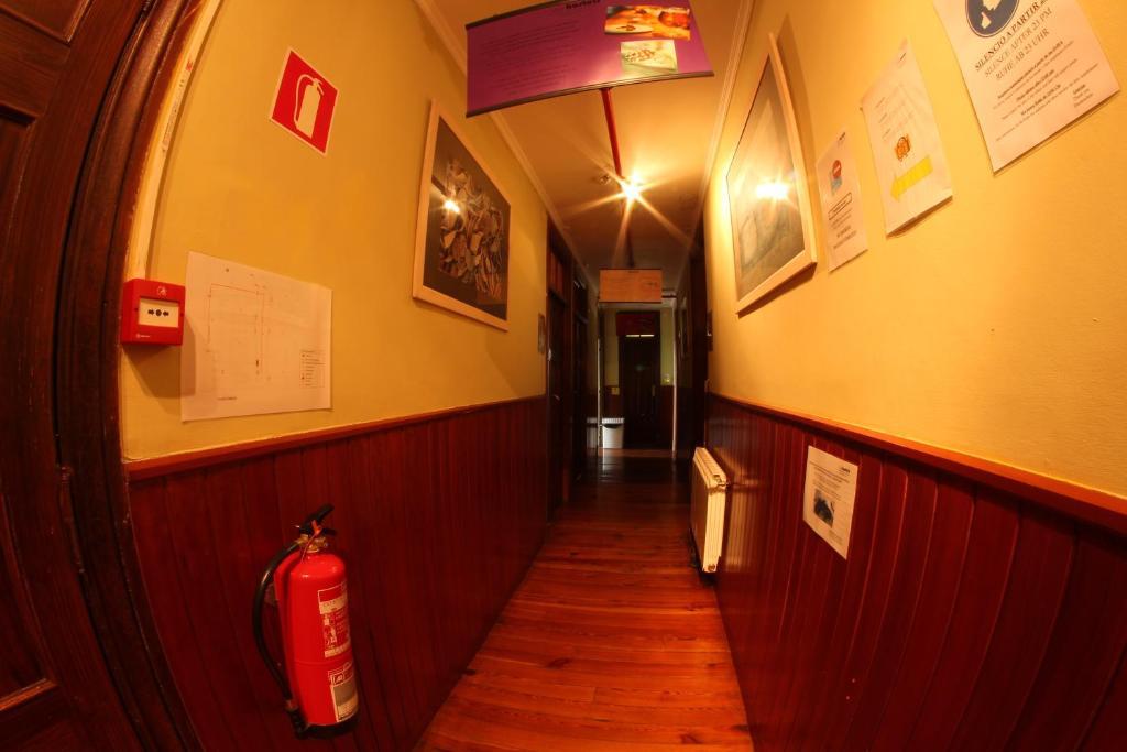 Albergue Roots & Boots Santiago de Compostela Rom bilde
